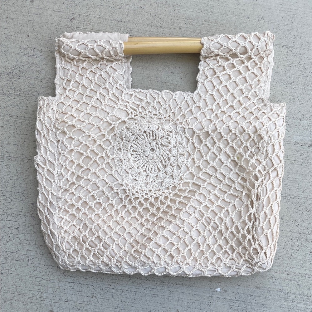 Crochet Tote with Bamboo Handles